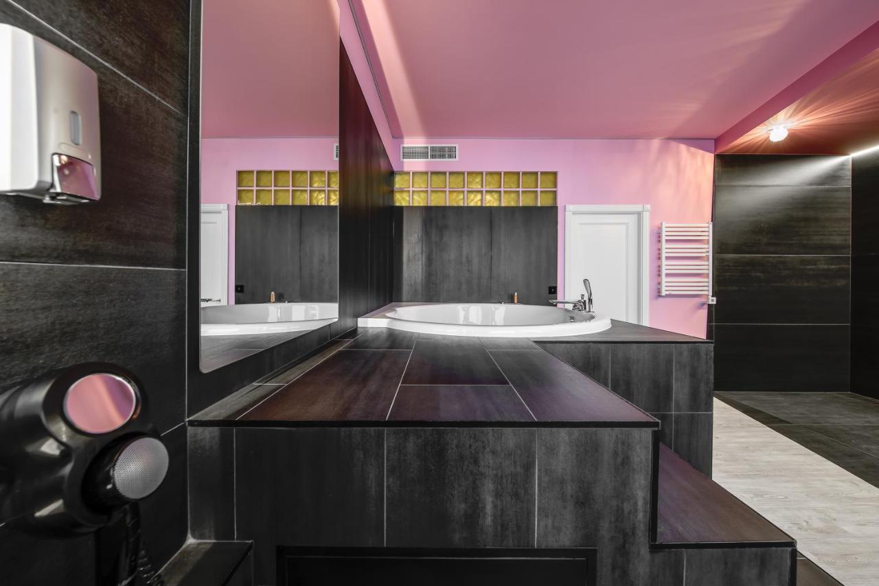 Sky Deep Jacuzzi 30 Floor Leilighet Klaipėda Eksteriør bilde