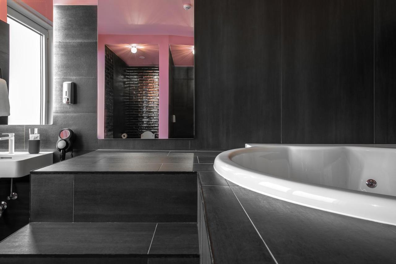 Sky Deep Jacuzzi 30 Floor Leilighet Klaipėda Eksteriør bilde