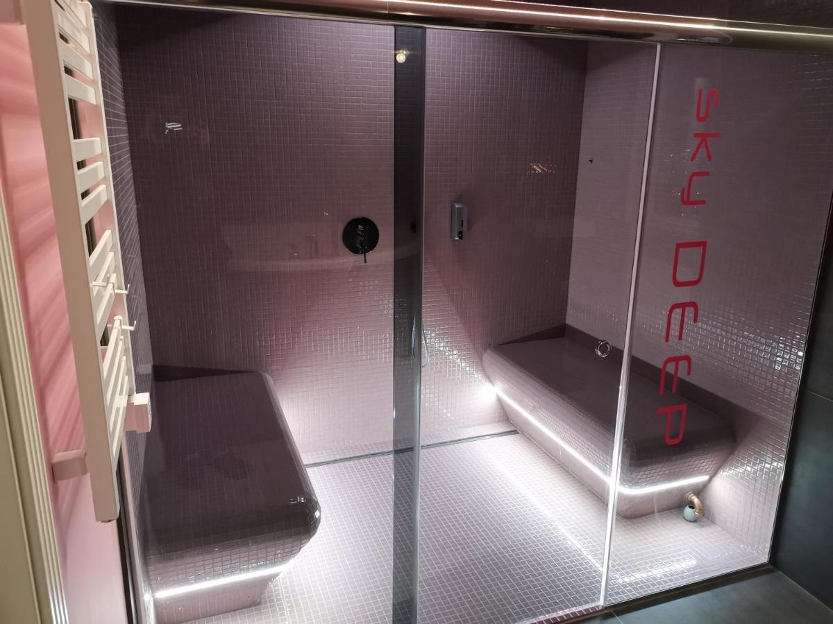 Sky Deep Jacuzzi 30 Floor Leilighet Klaipėda Eksteriør bilde